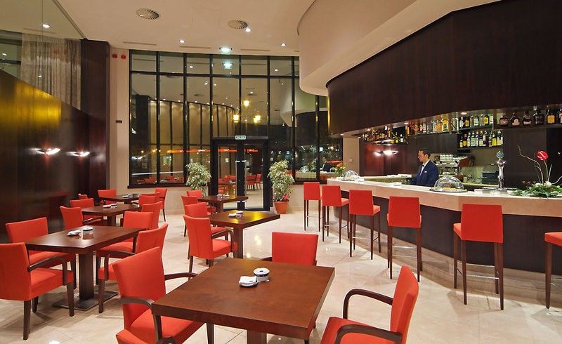 Exe Oviedo Centro Hotel Exterior photo